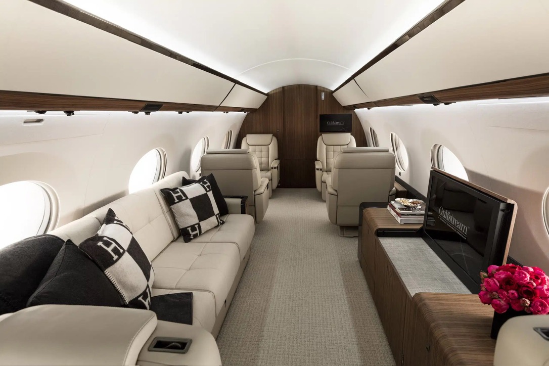 VIP Tarmac Access